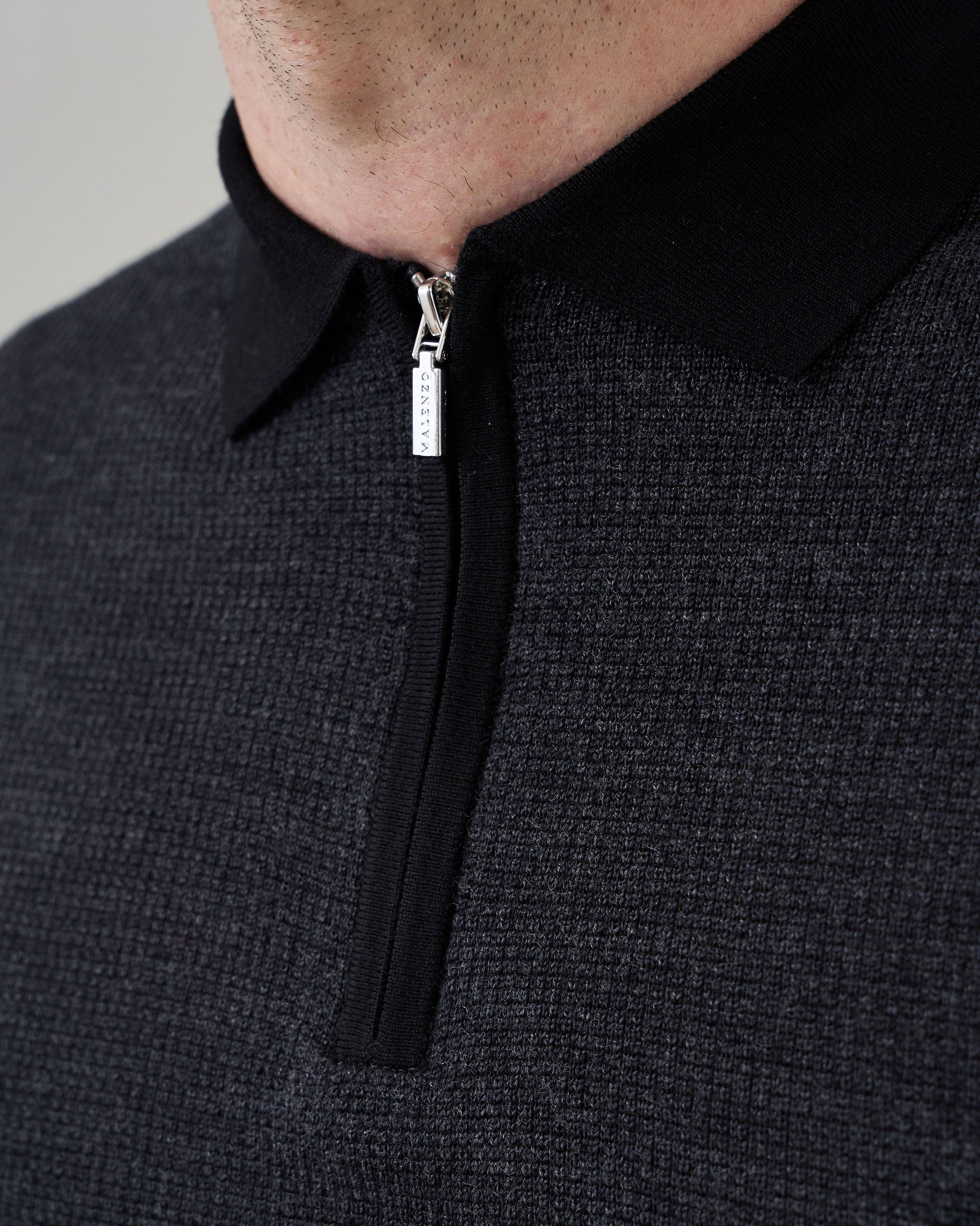 Micro Stitch 'Pazzano' Polo in Black/Charcoal